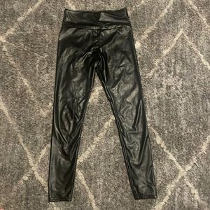 FAUX BLACK LEATHER LEGGINGS
